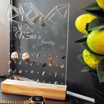 Kişiye Özel Şeffaf Takı Standı-2